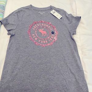 NWT ABERCROMBIE GIRLS T SHIRT